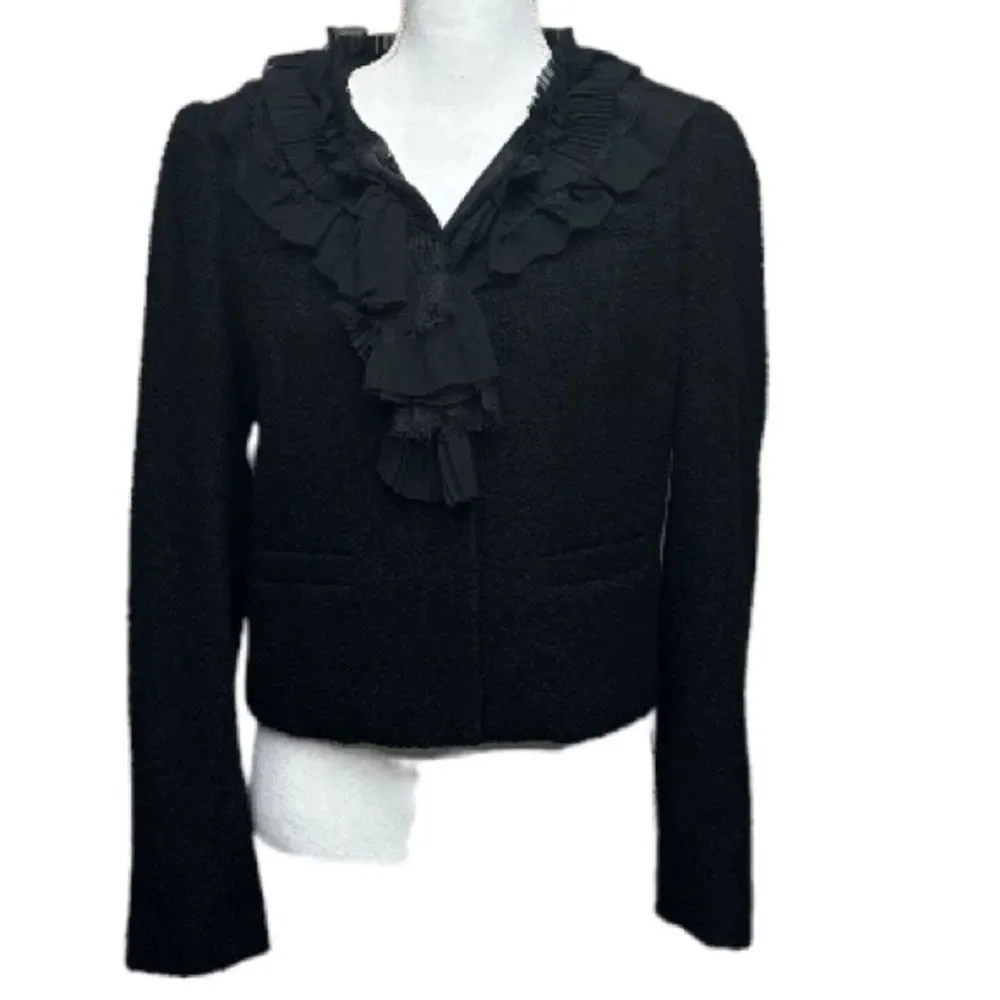 Ann Taylor Black Wool Blend Cropped Blazer With Lace & Ruffles Size‎ 8